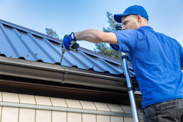Best Roof Insulation Installation  in Glennville, GA
